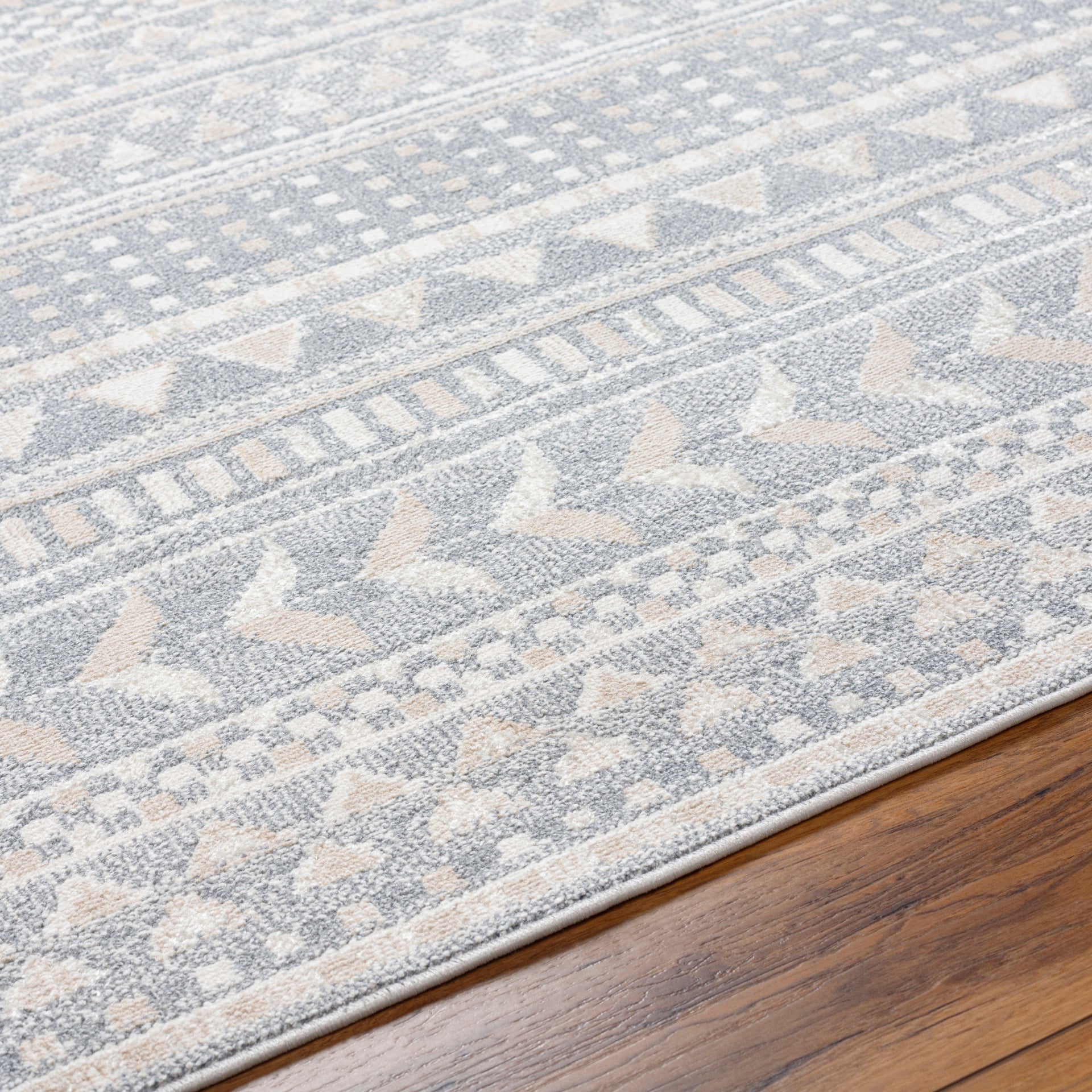 Santana Machine Woven Rug Livabliss Santana