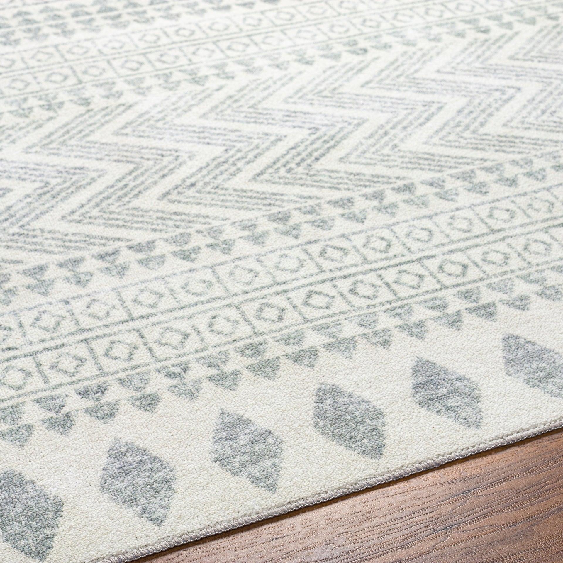 Hera Machine Woven Rug Livabliss Hera