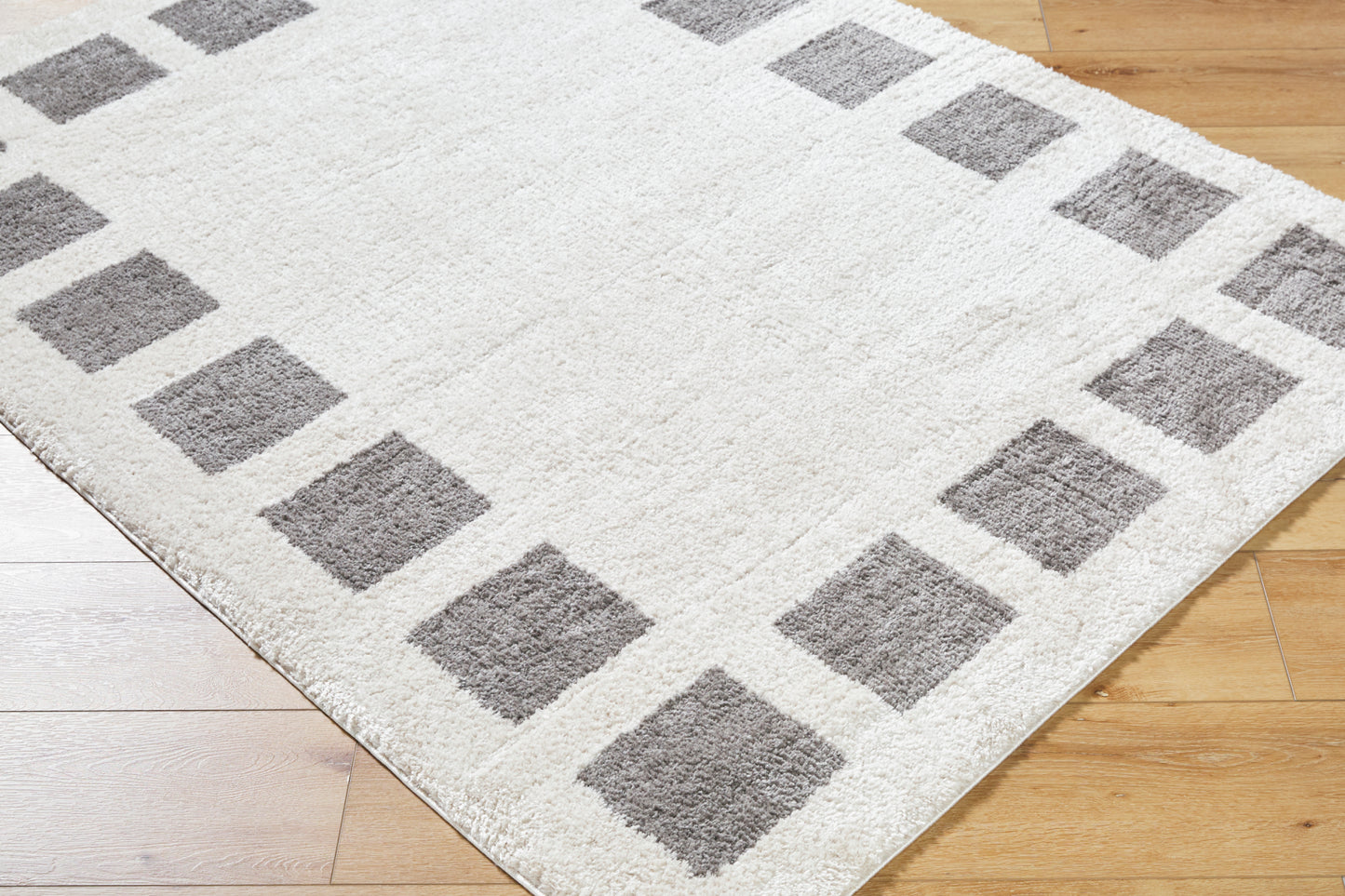 Fossay Shag Machine Woven Rug Livabliss Fossay Shag