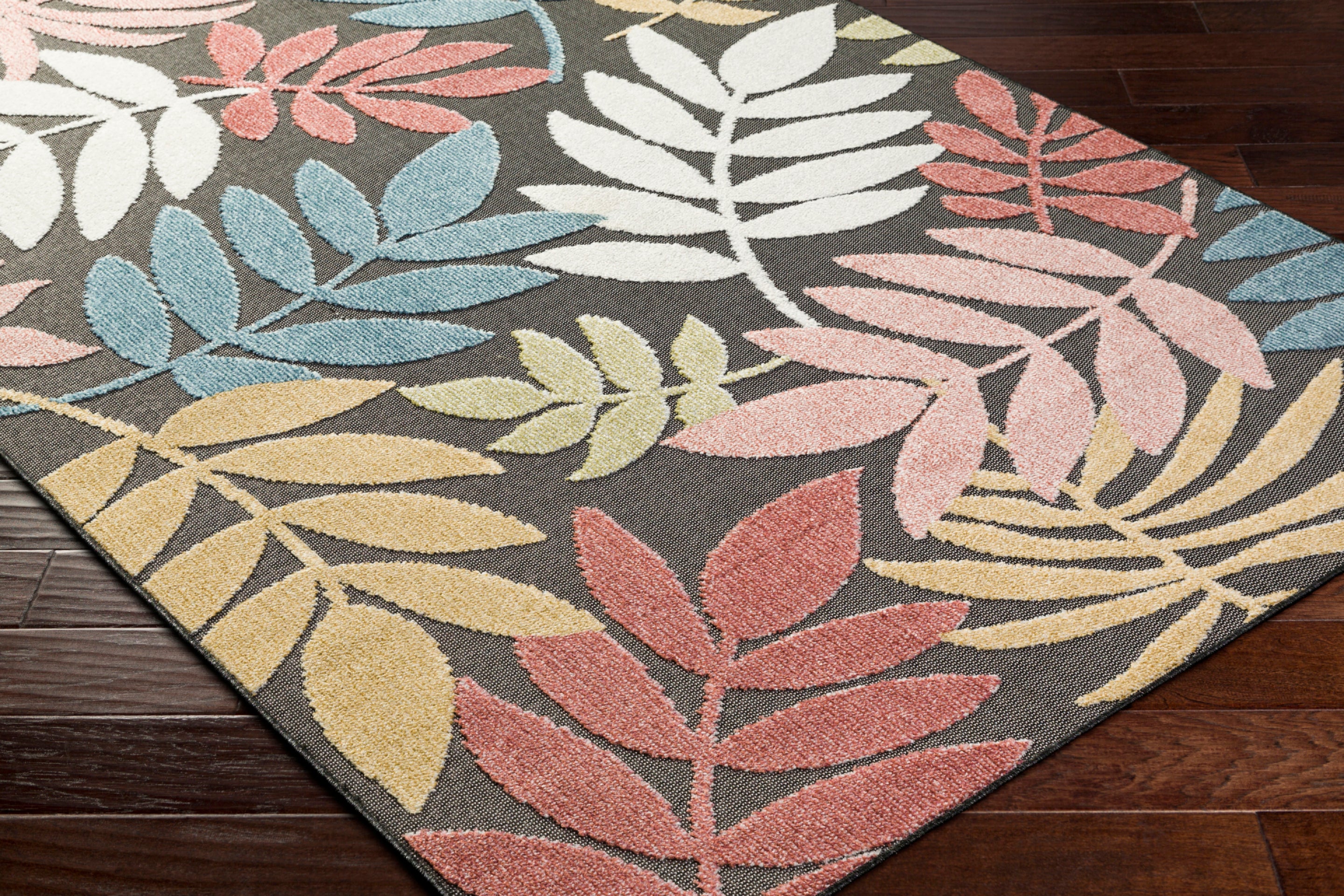 Lakeside Machine Woven Rug Livabliss Lakeside