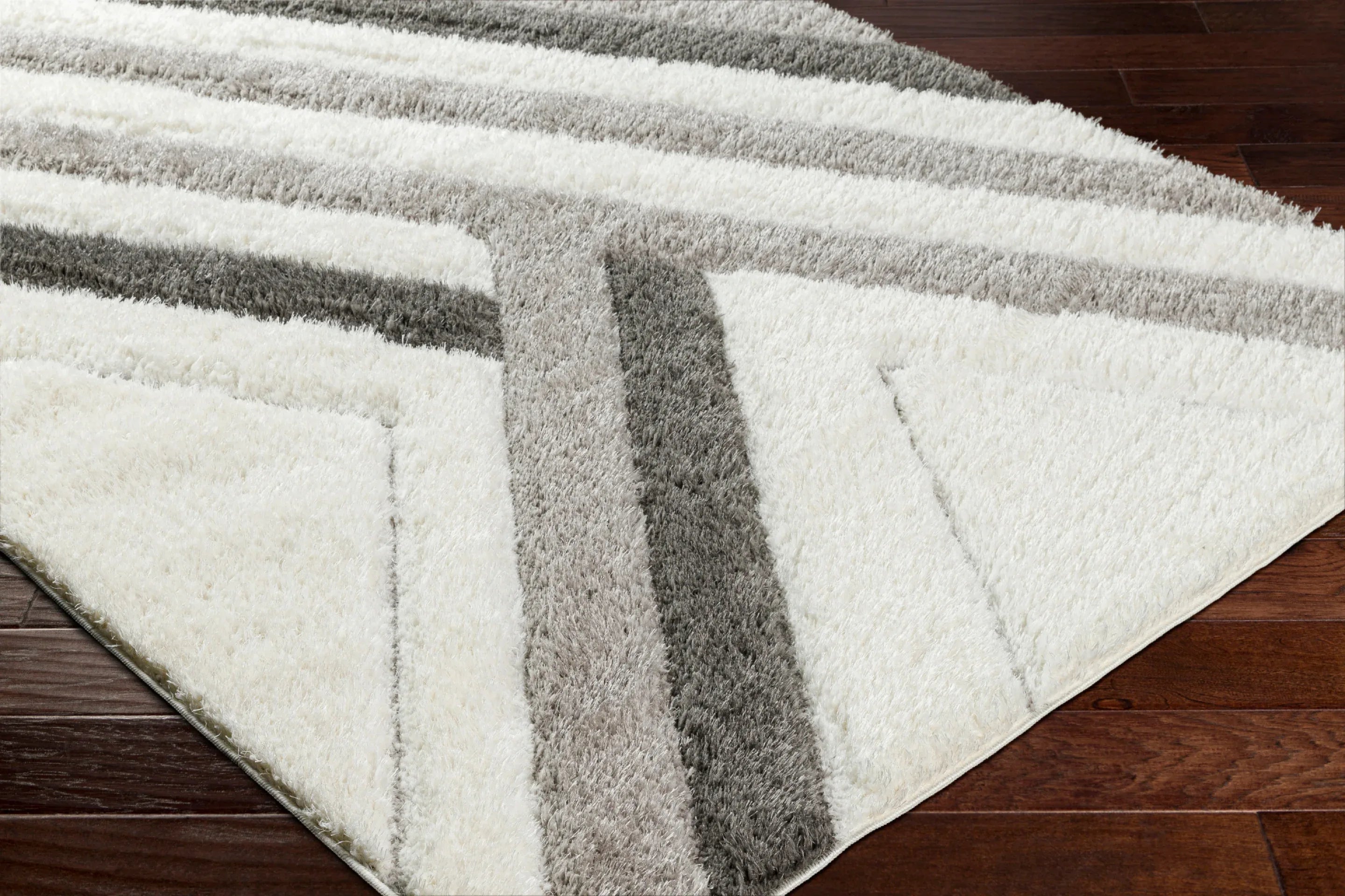 Bologna Machine Woven Rug Livabliss Bologna