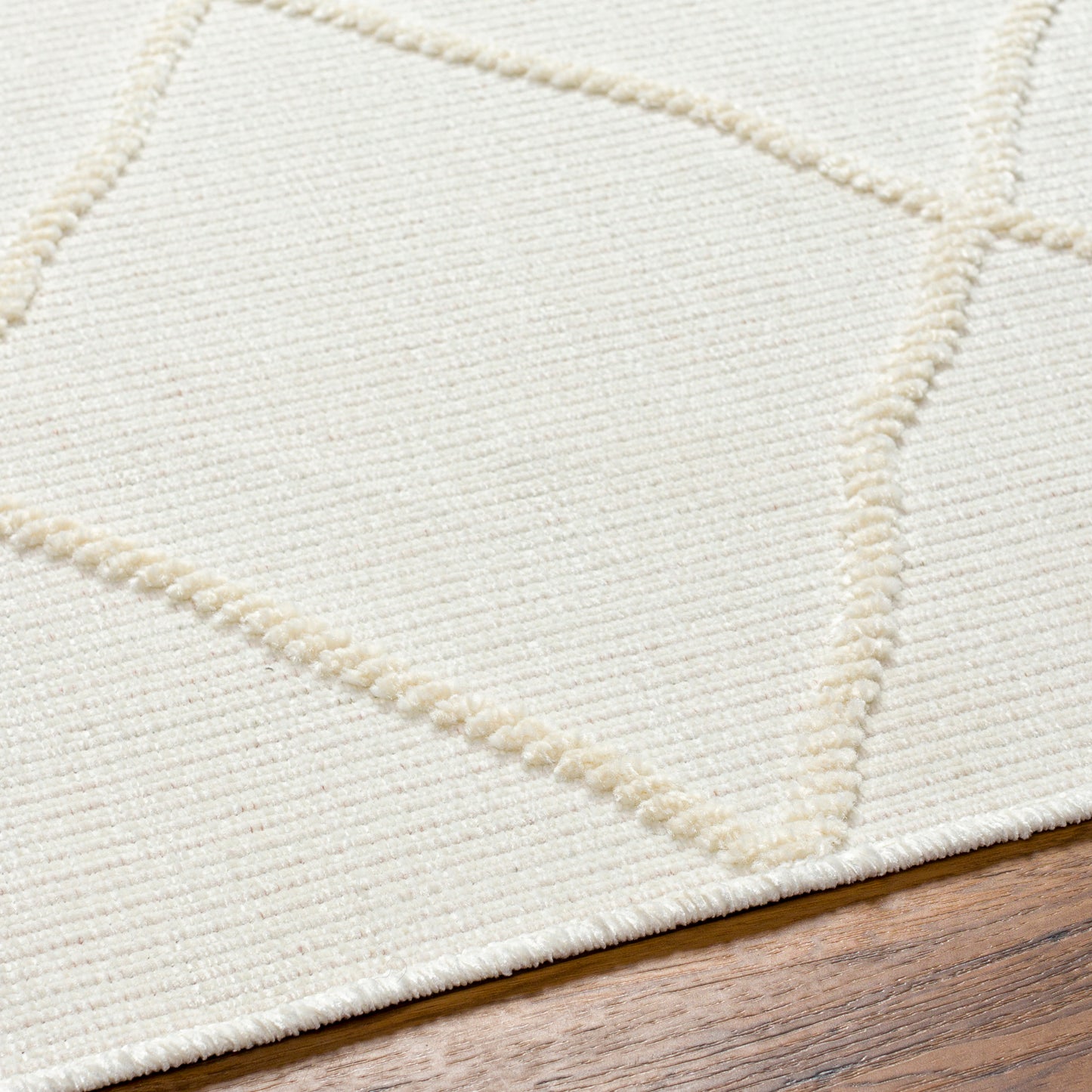 Lyna Machine Woven Rug Livabliss Lyna
