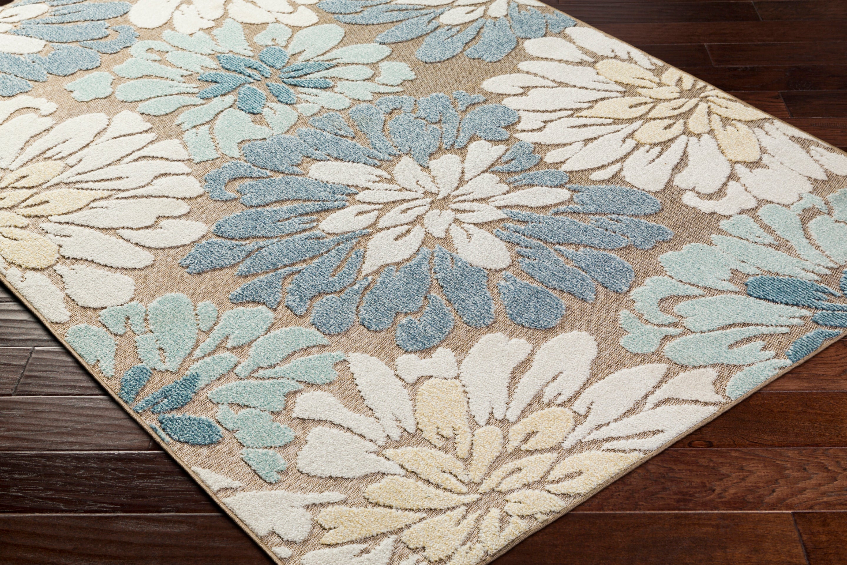 Lakeside Machine Woven Rug Livabliss Lakeside