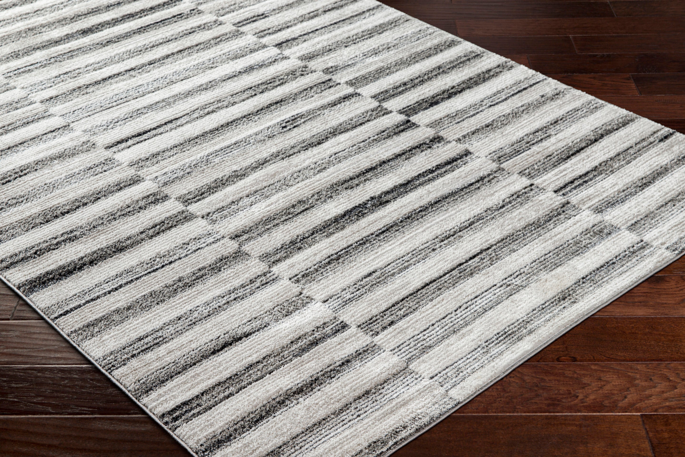 San Francisco Machine Woven Rug Livabliss San Francisco