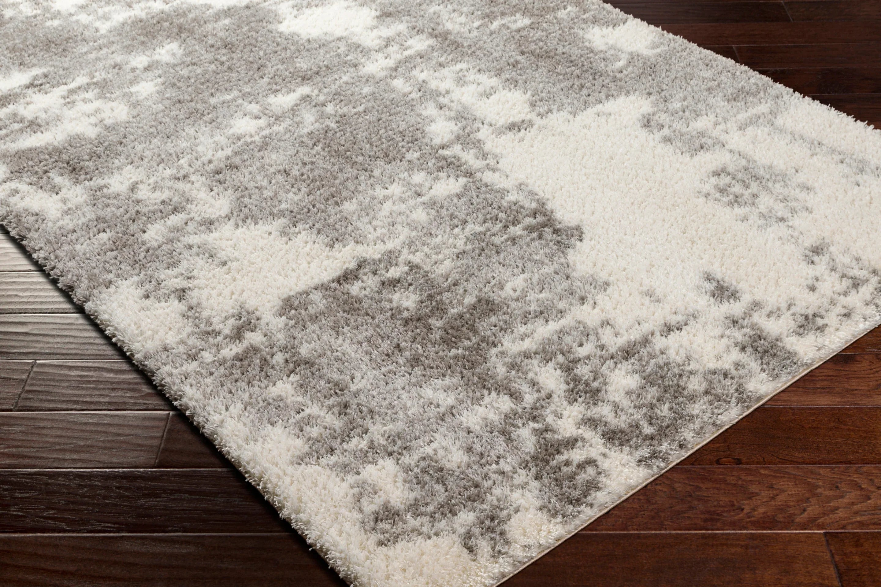 Cloudy Shag Machine Woven Rug Livabliss Cloudy Shag