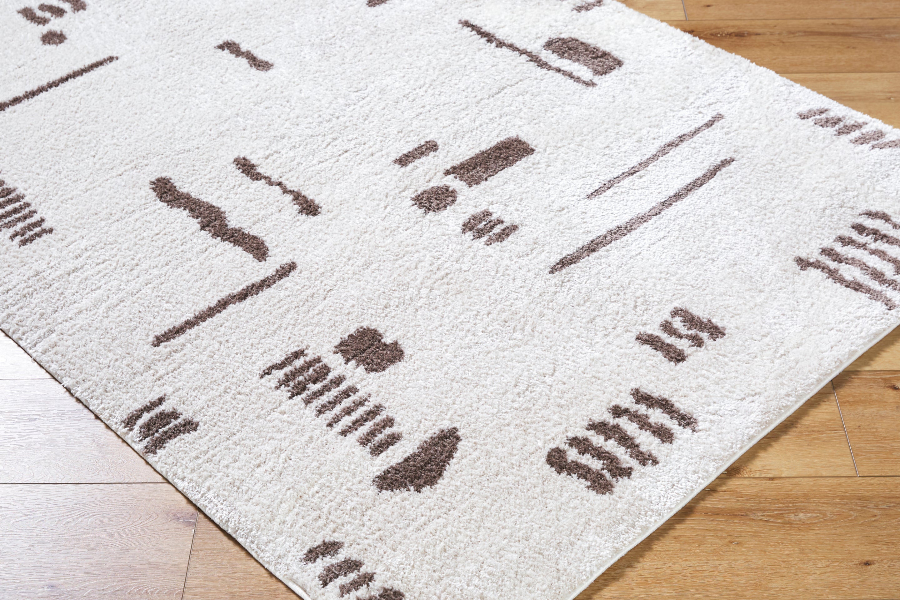 Fossay Shag Machine Woven Rug Livabliss Fossay Shag