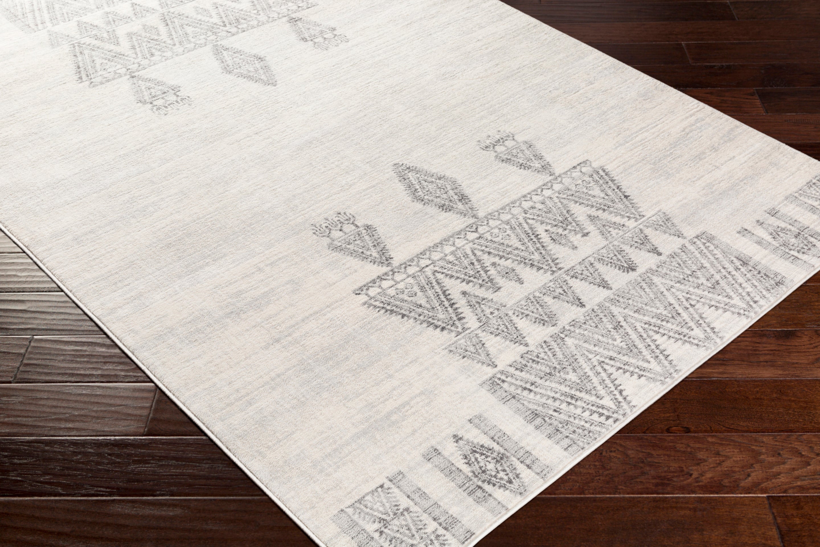 Roma Machine Woven Rug Livabliss Roma