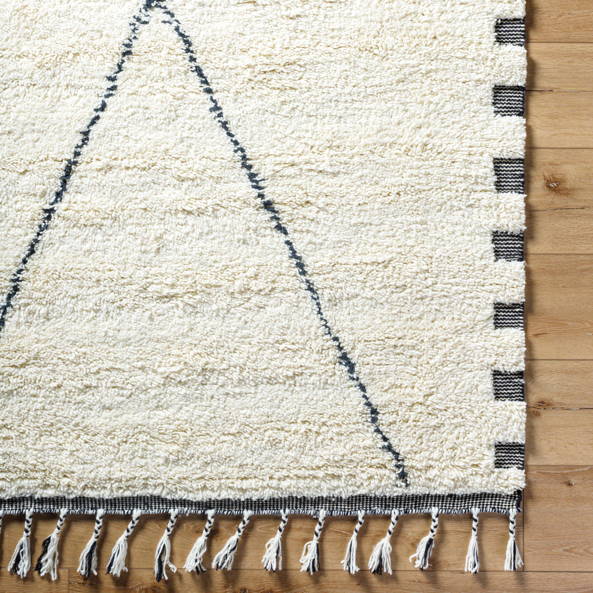 Mirela Handmade Rug Livabliss Mirela