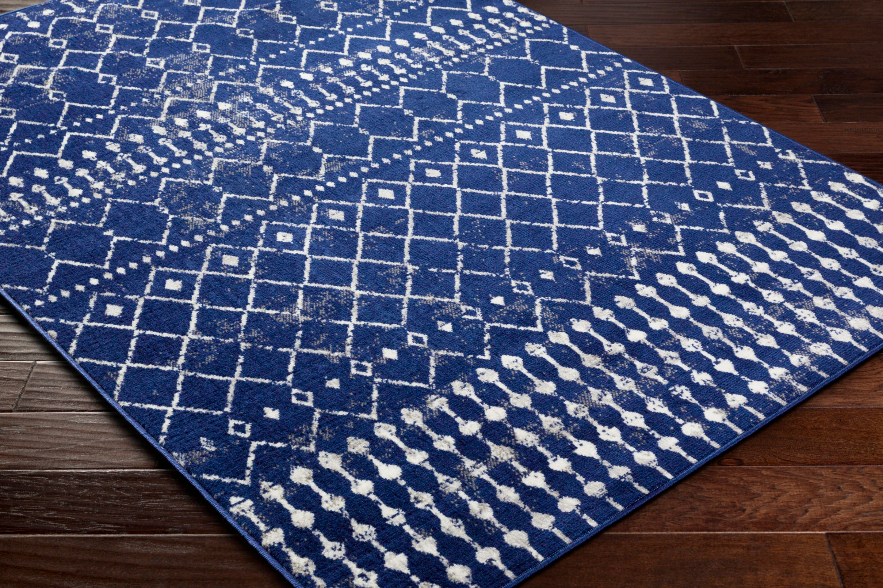 Pisa Machine Woven Rug Livabliss Pisa