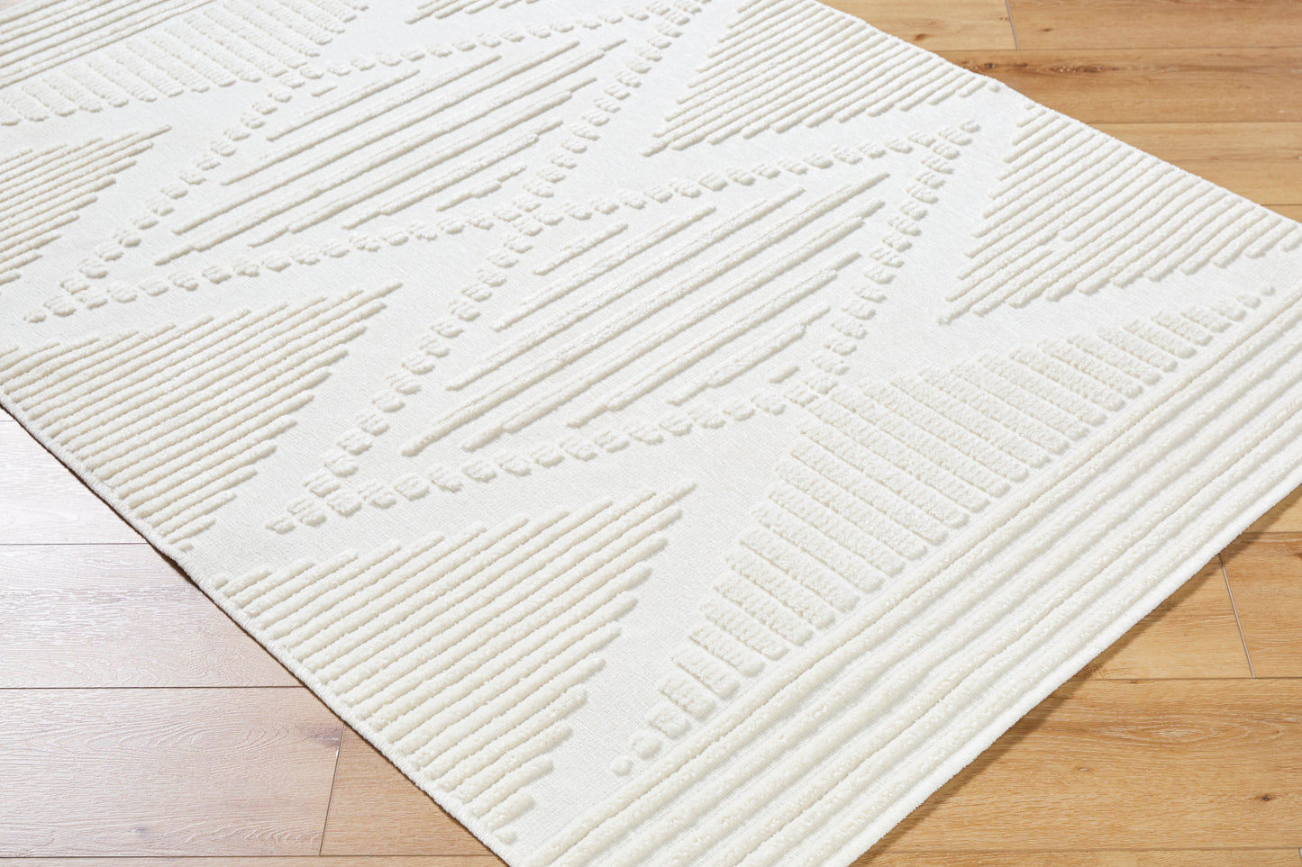 Lyna Machine Woven Rug Livabliss Lyna