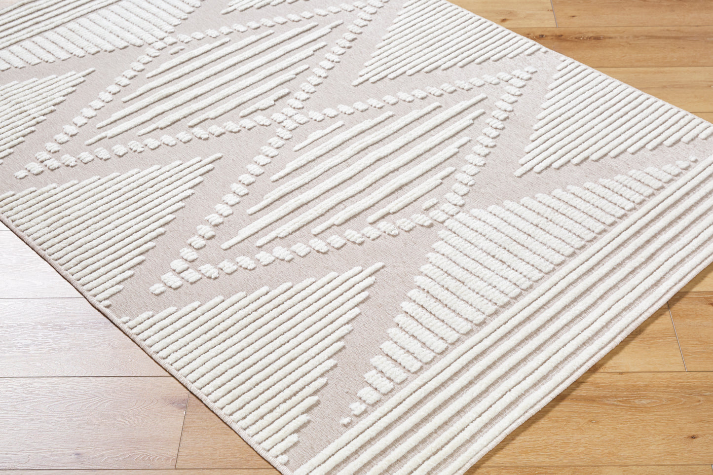 Lyna Machine Woven Rug Livabliss Lyna