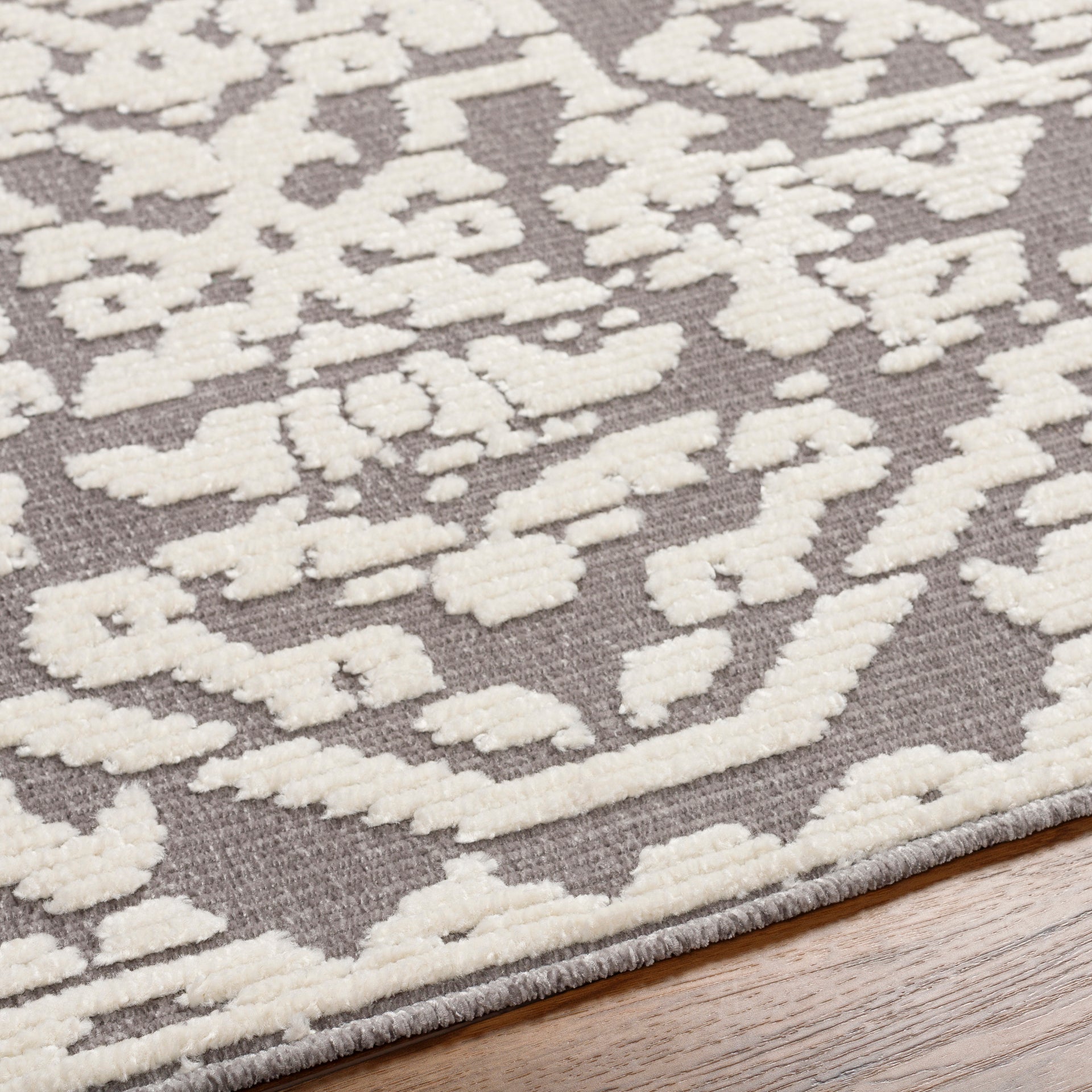 Lyna Machine Woven Rug Livabliss Lyna