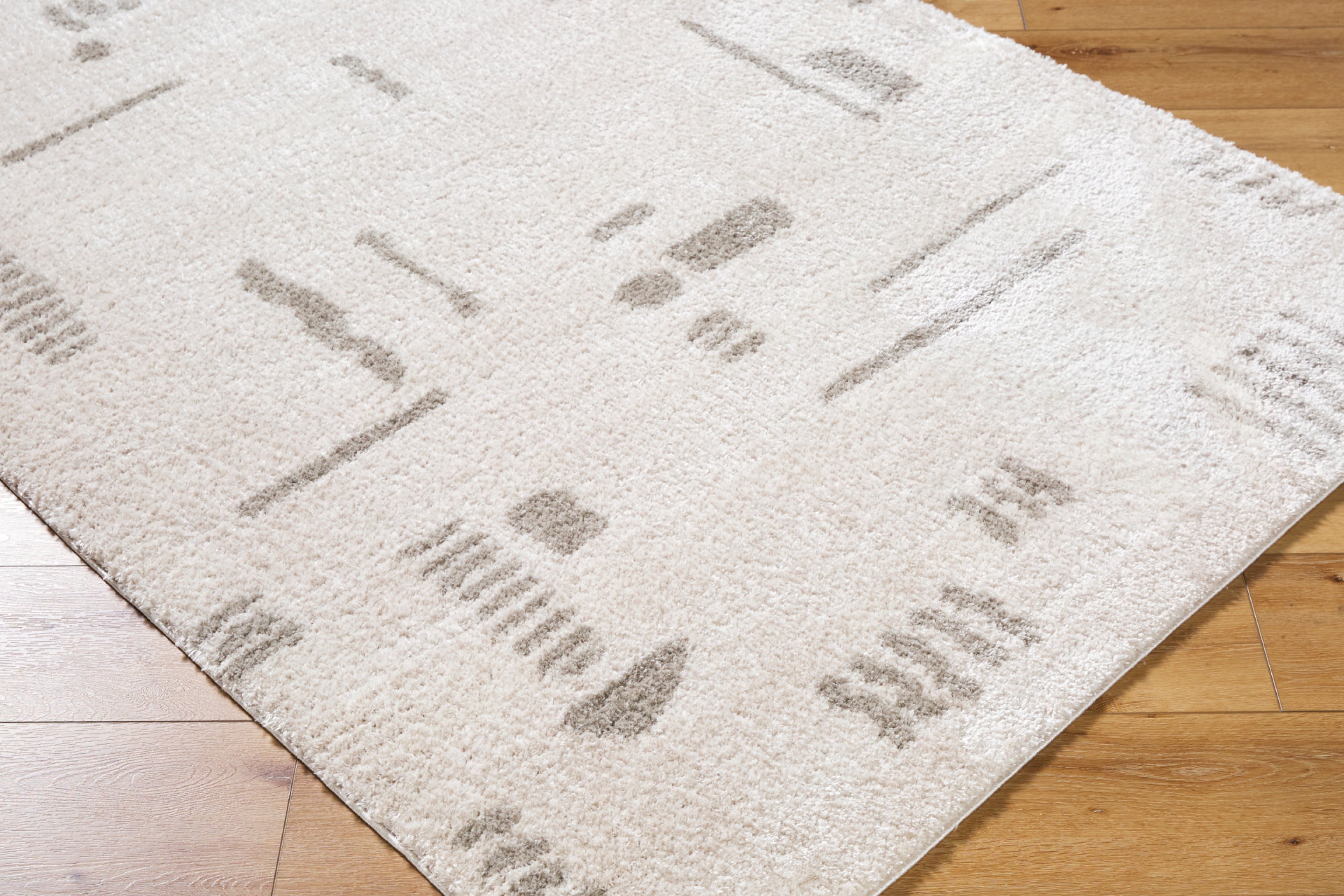 Fossay Shag Machine Woven Rug Livabliss Fossay Shag