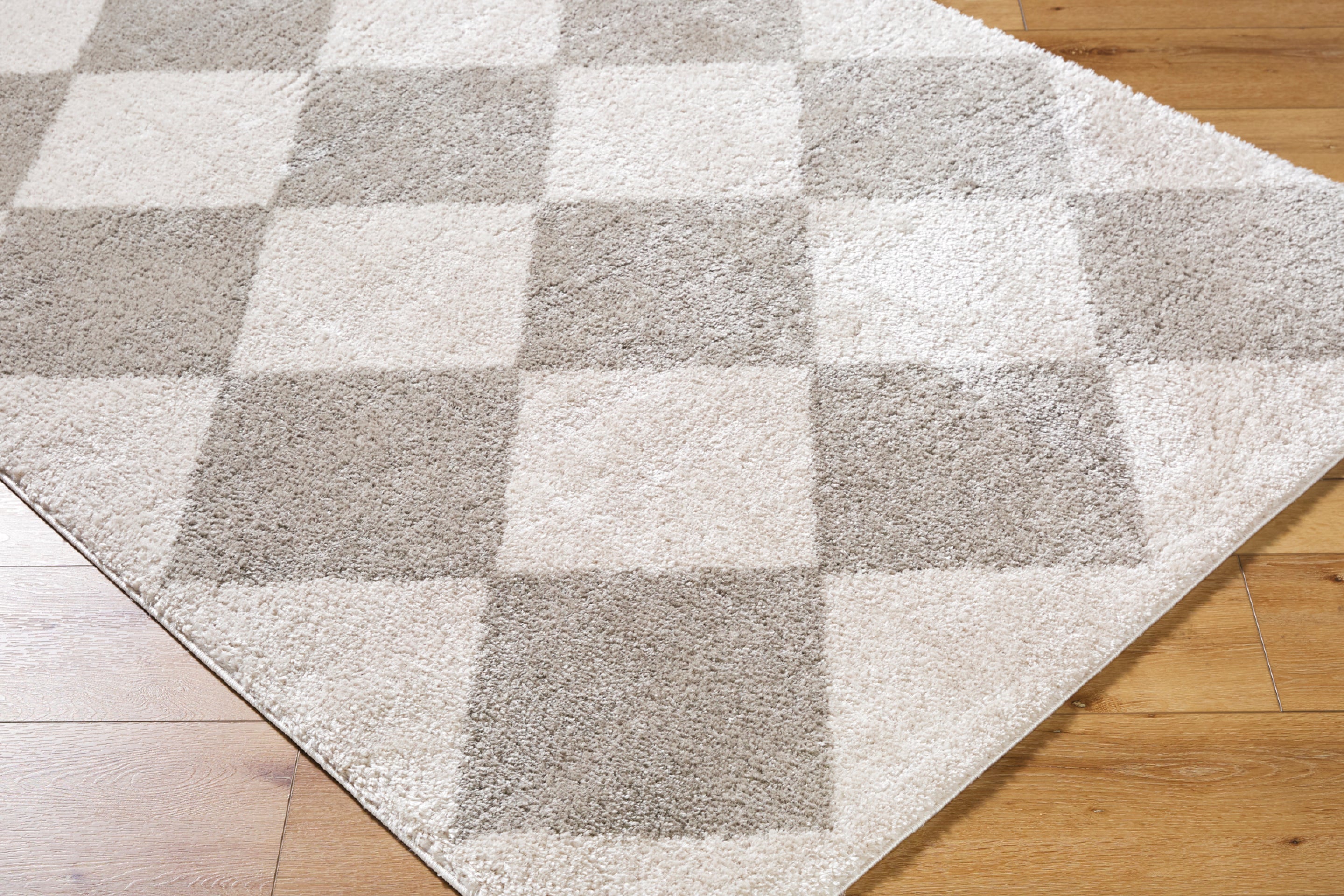 Fossay Shag Machine Woven Rug Livabliss Fossay Shag