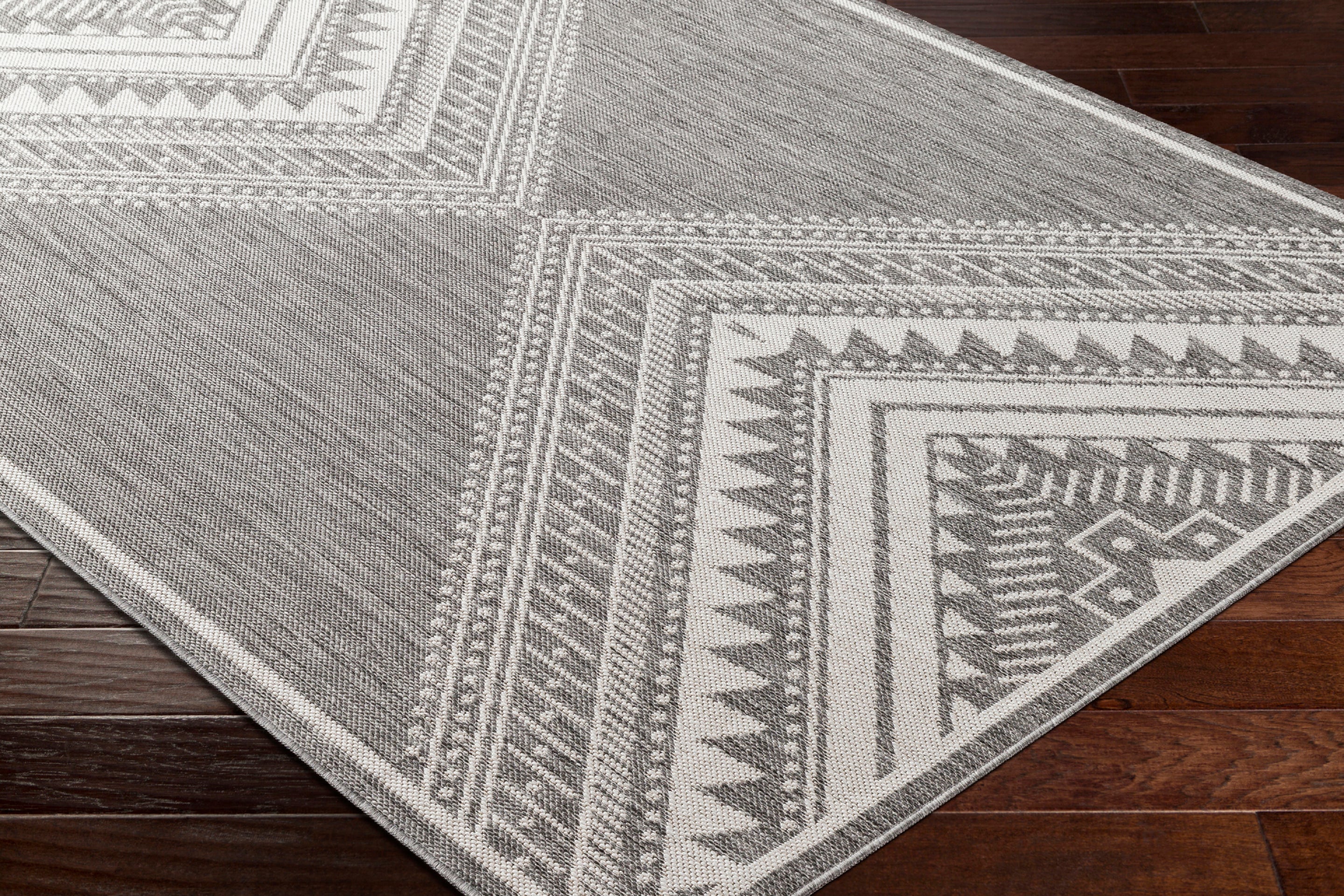 Long Beach Machine Woven Rug Livabliss Long Beach