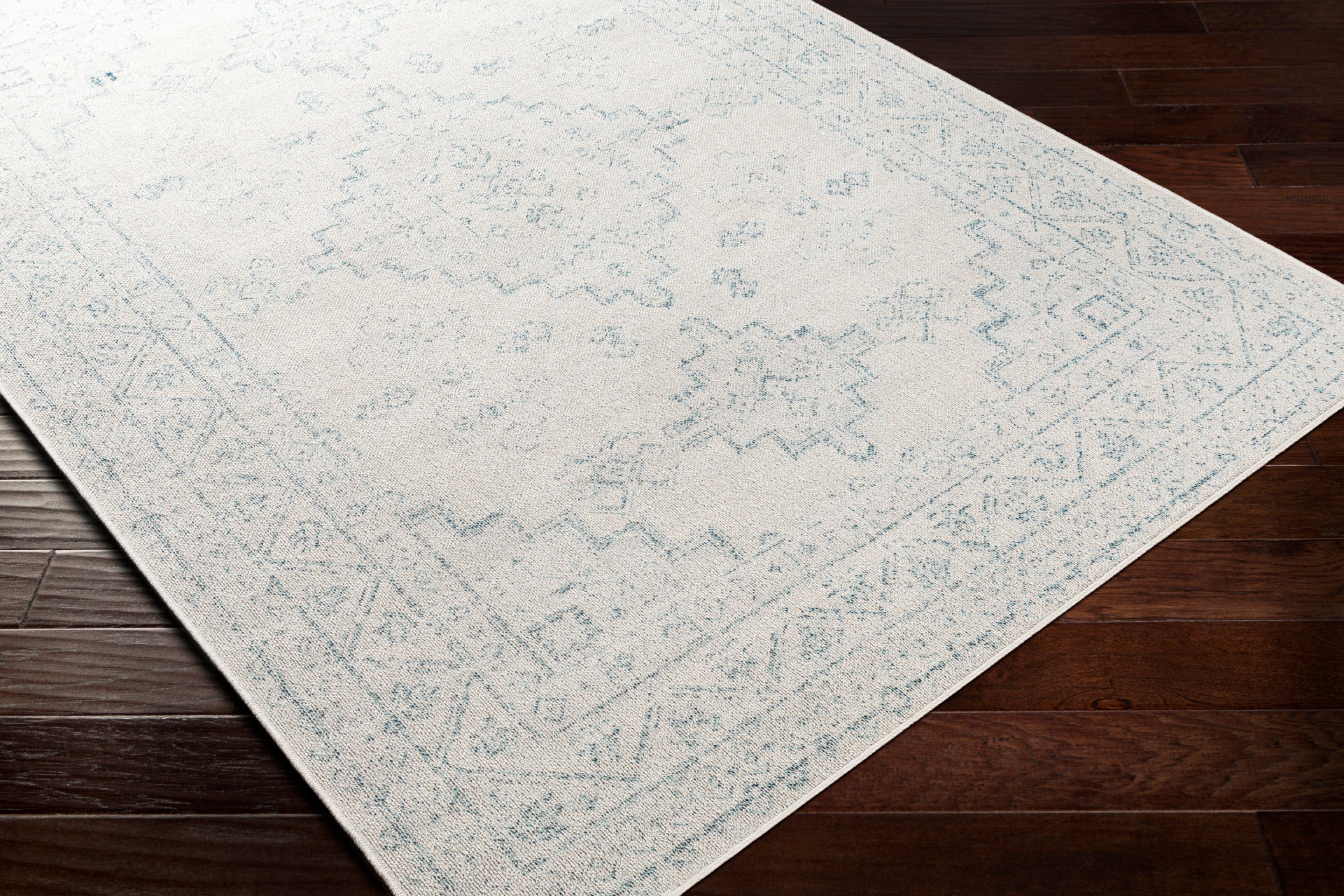 Veranda Machine Woven Rug Livabliss Veranda