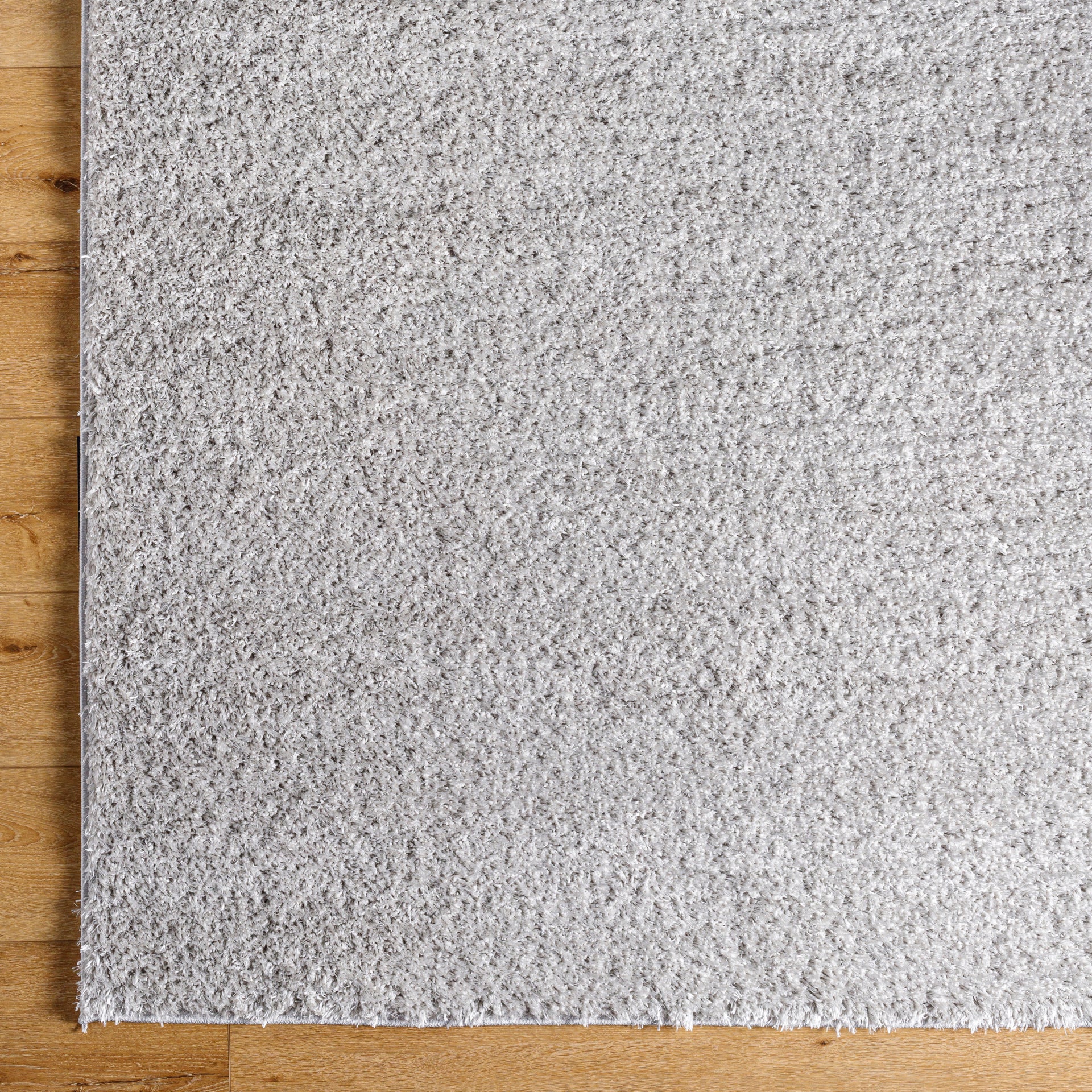 Moda Shag Machine Woven Rug Livabliss Moda Shag