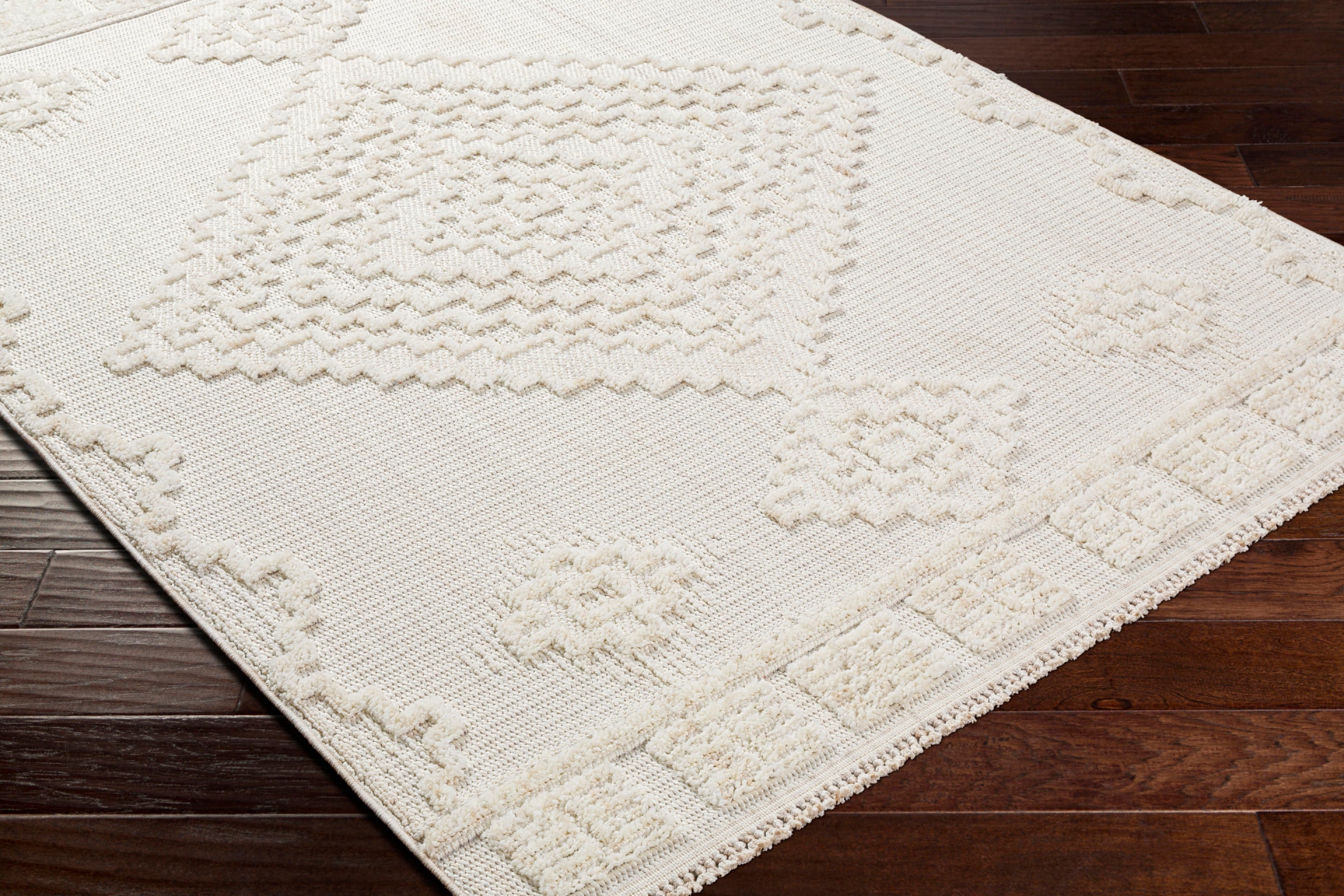 Zaragoza Machine Woven Rug Livabliss Zaragoza