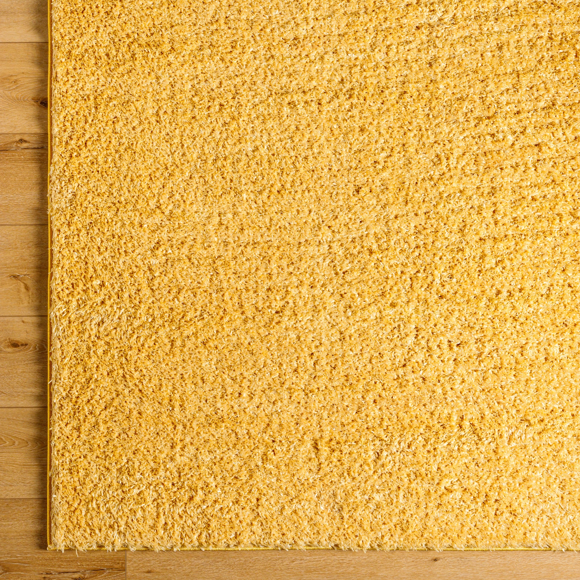 Moda Shag Machine Woven Rug Livabliss Moda Shag