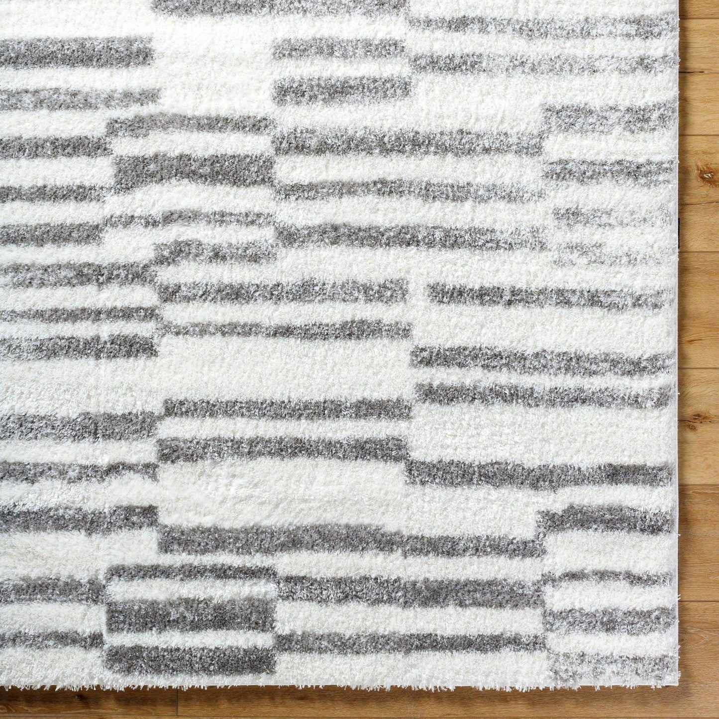 Cloudy Shag Machine Woven Rug Livabliss Cloudy Shag