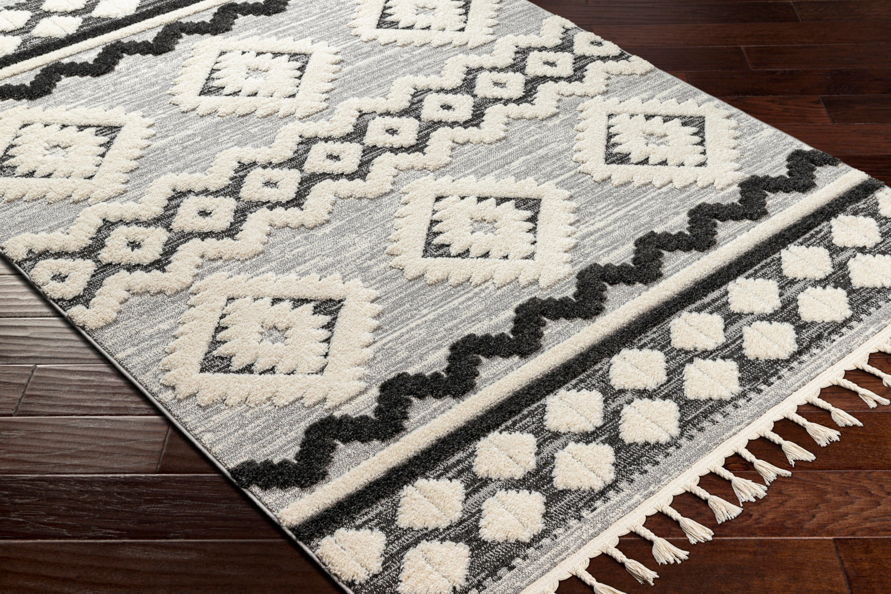 Nora Machine Woven Rug Livabliss Nora
