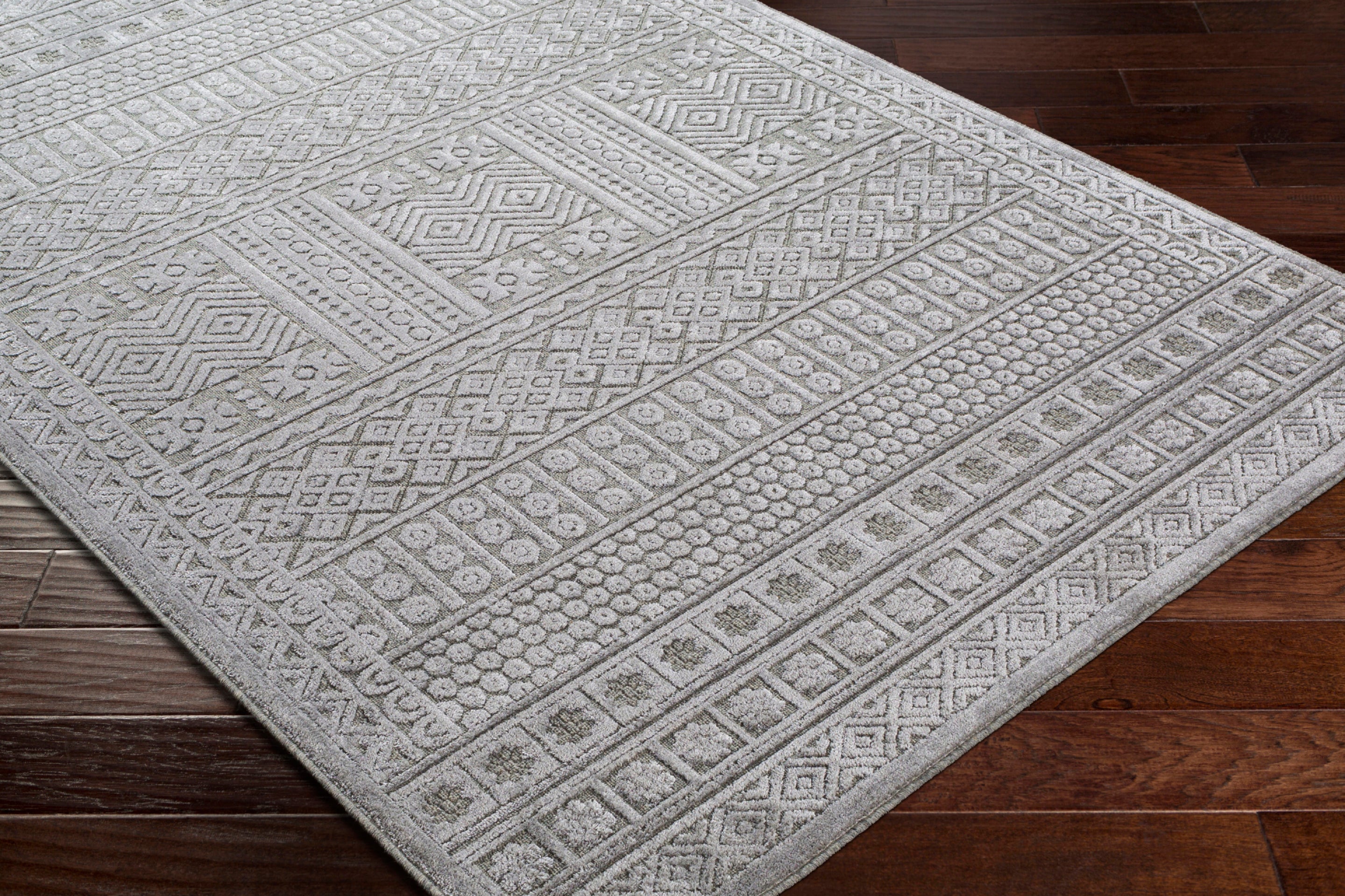 Kingston Machine Woven Rug Livabliss Kingston