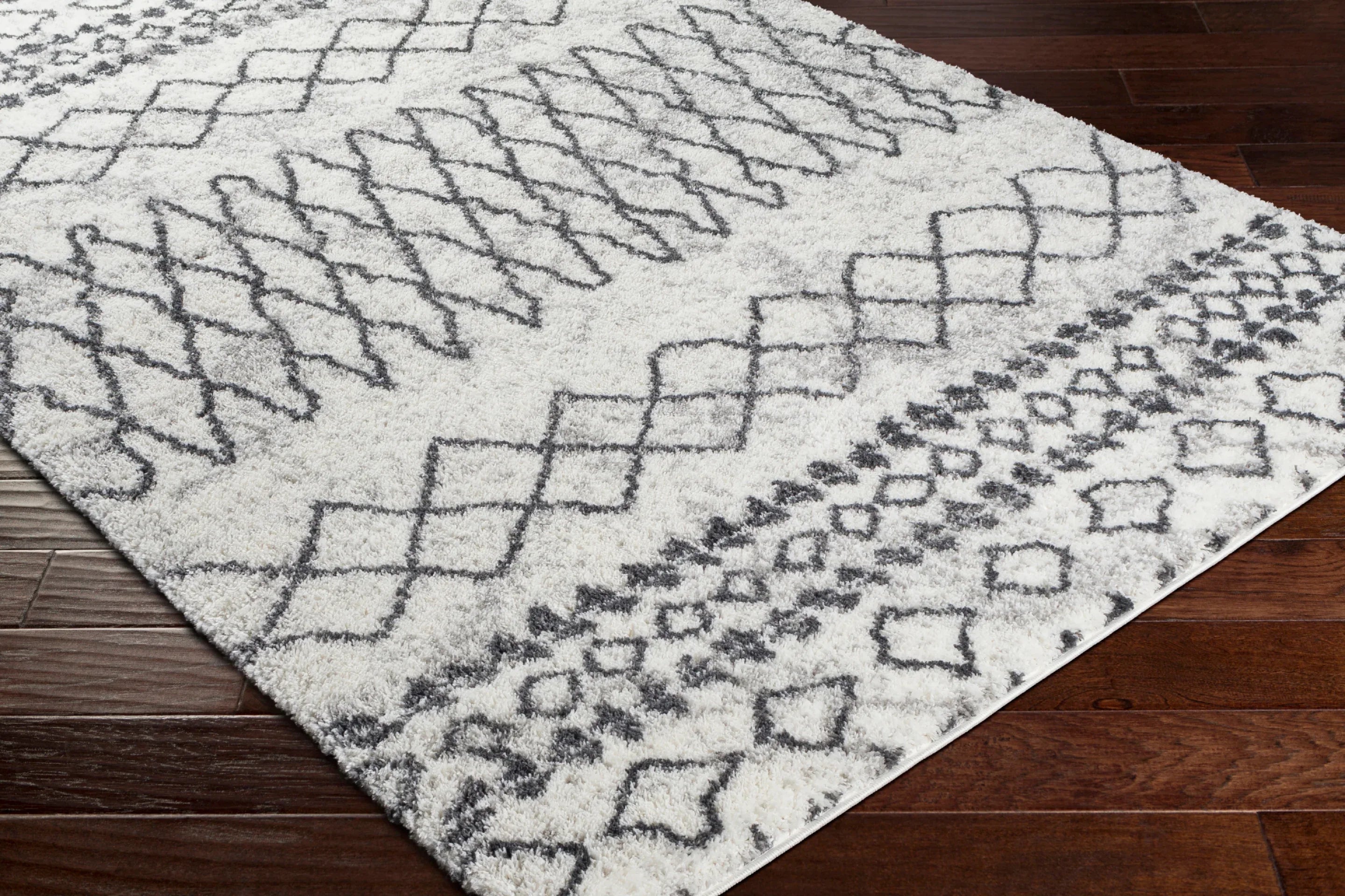 Aliyah Shag Machine Woven Rug Livabliss Aliyah Shag