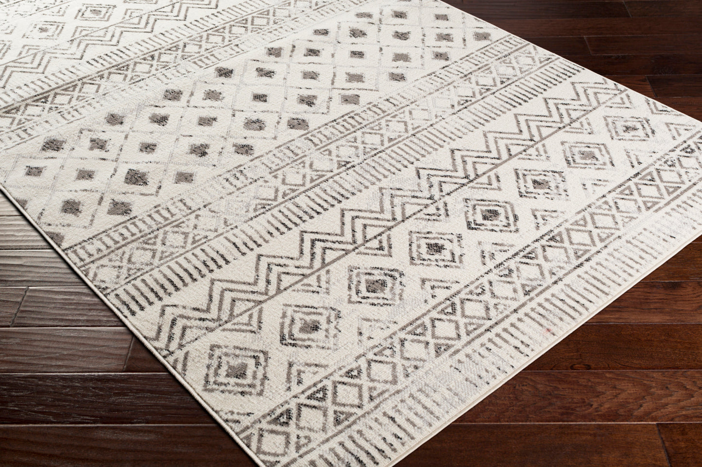 Pisa Machine Woven Rug Livabliss Pisa