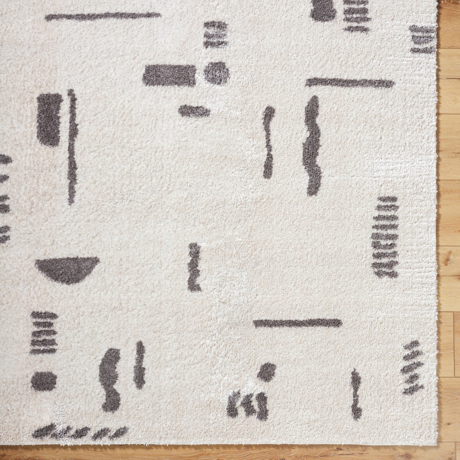 Fossay Shag Machine Woven Rug Livabliss Fossay Shag