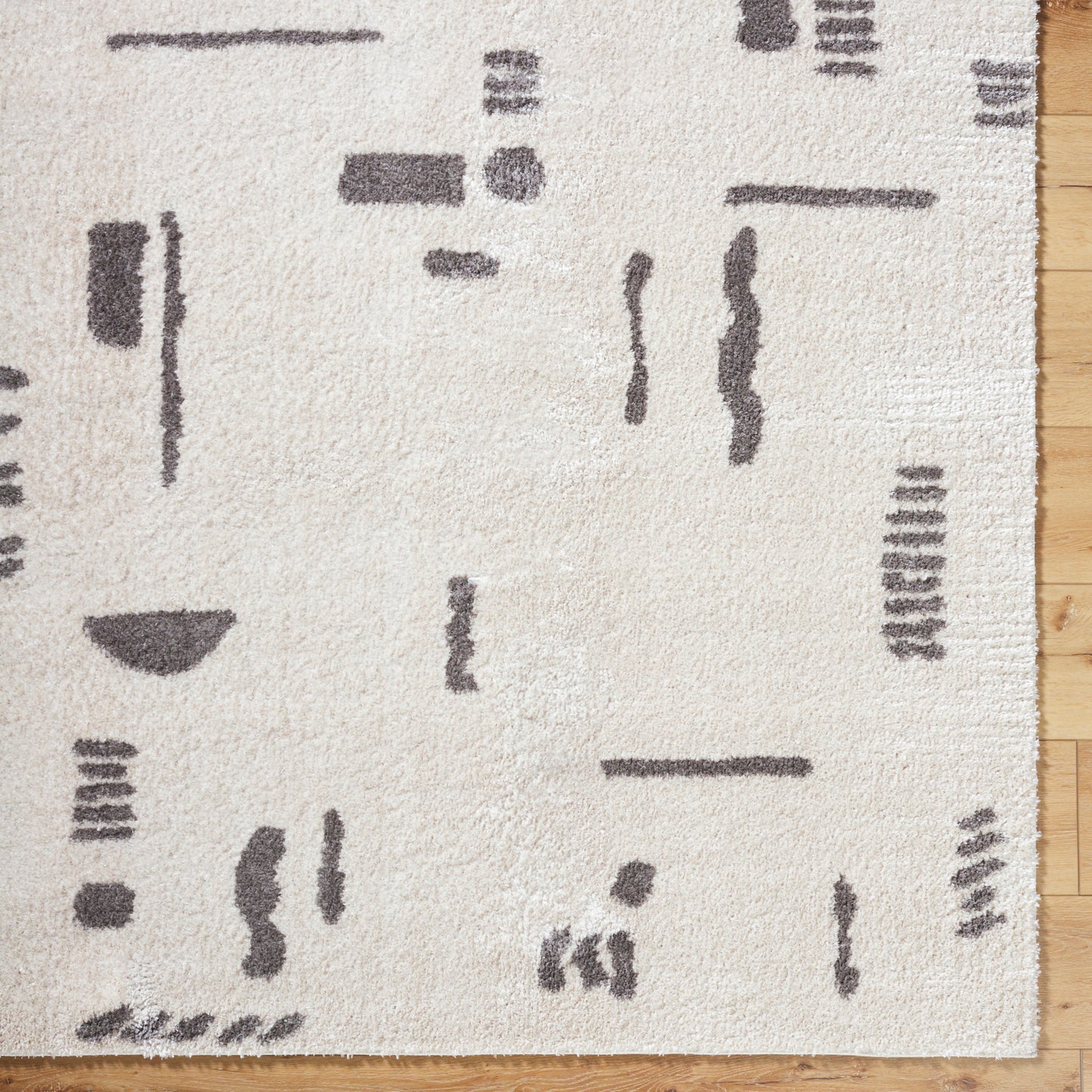 Fossay Shag Machine Woven Rug Livabliss Fossay Shag