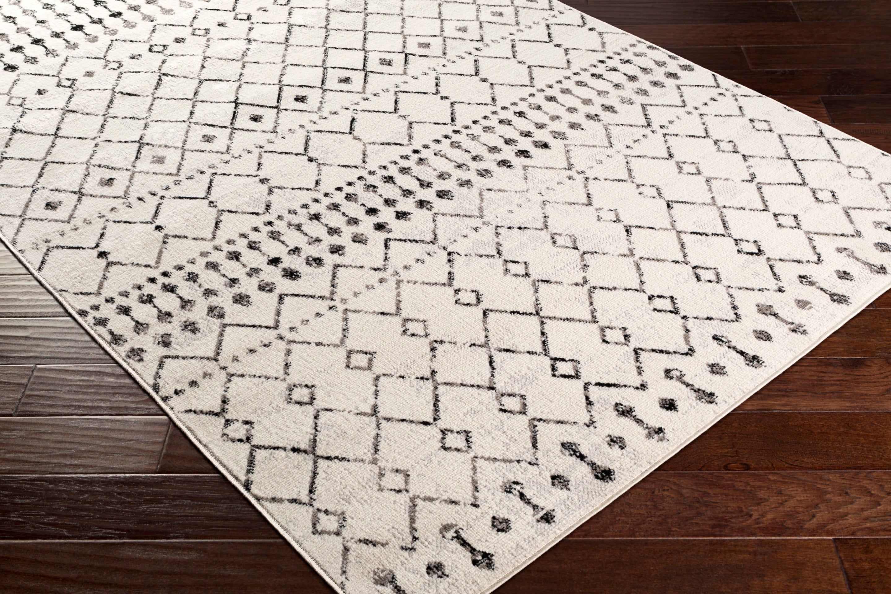 Pisa Machine Woven Rug Livabliss Pisa