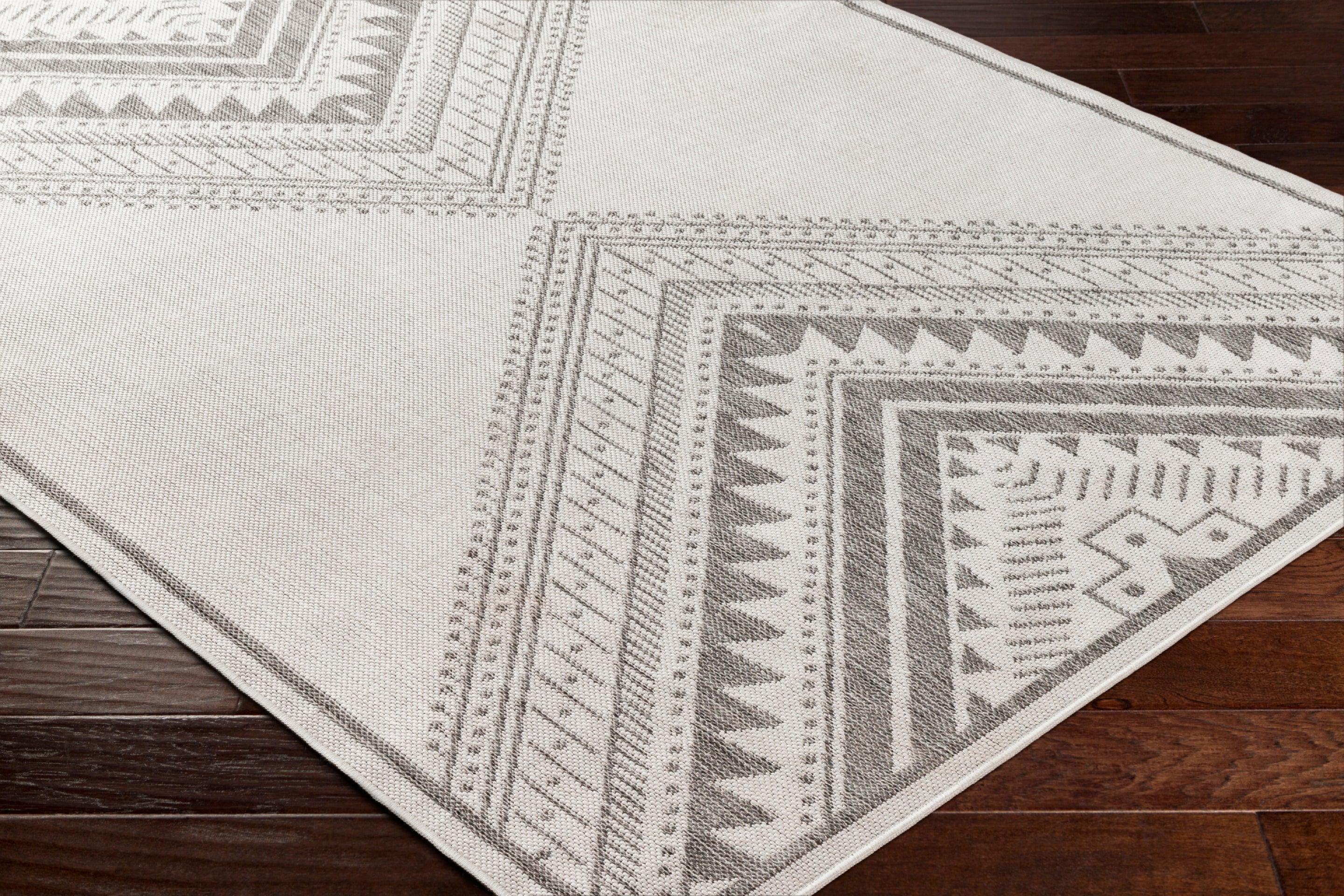 Long Beach Machine Woven Rug Livabliss Long Beach