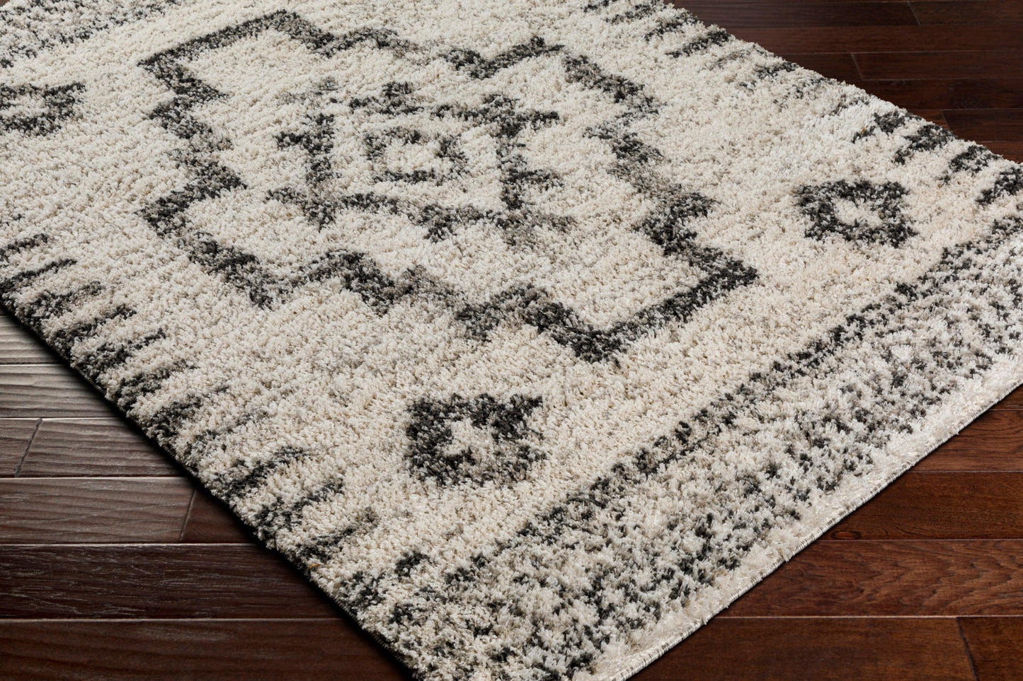 Capella Shag Machine Woven Rug Livabliss Capella Shag