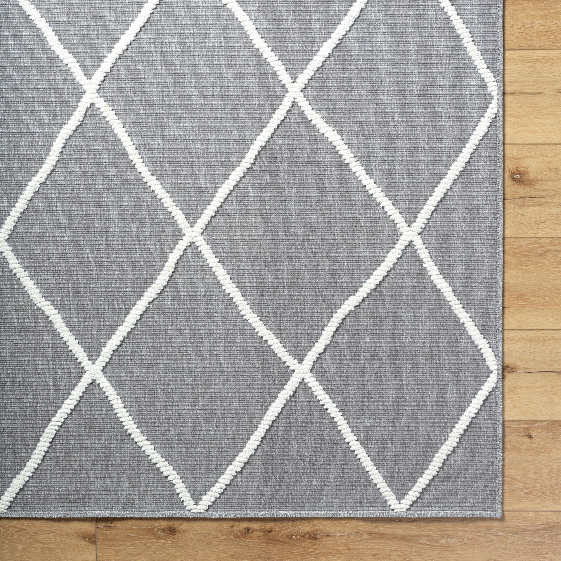 Lyna Machine Woven Rug Livabliss Lyna