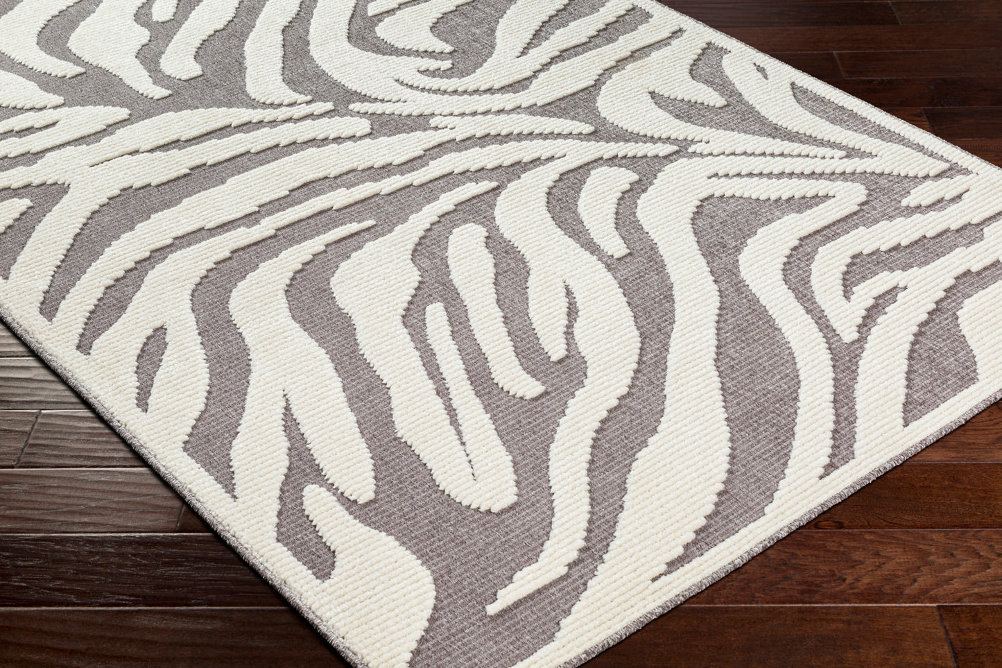 Lyna Machine Woven Rug Livabliss Lyna