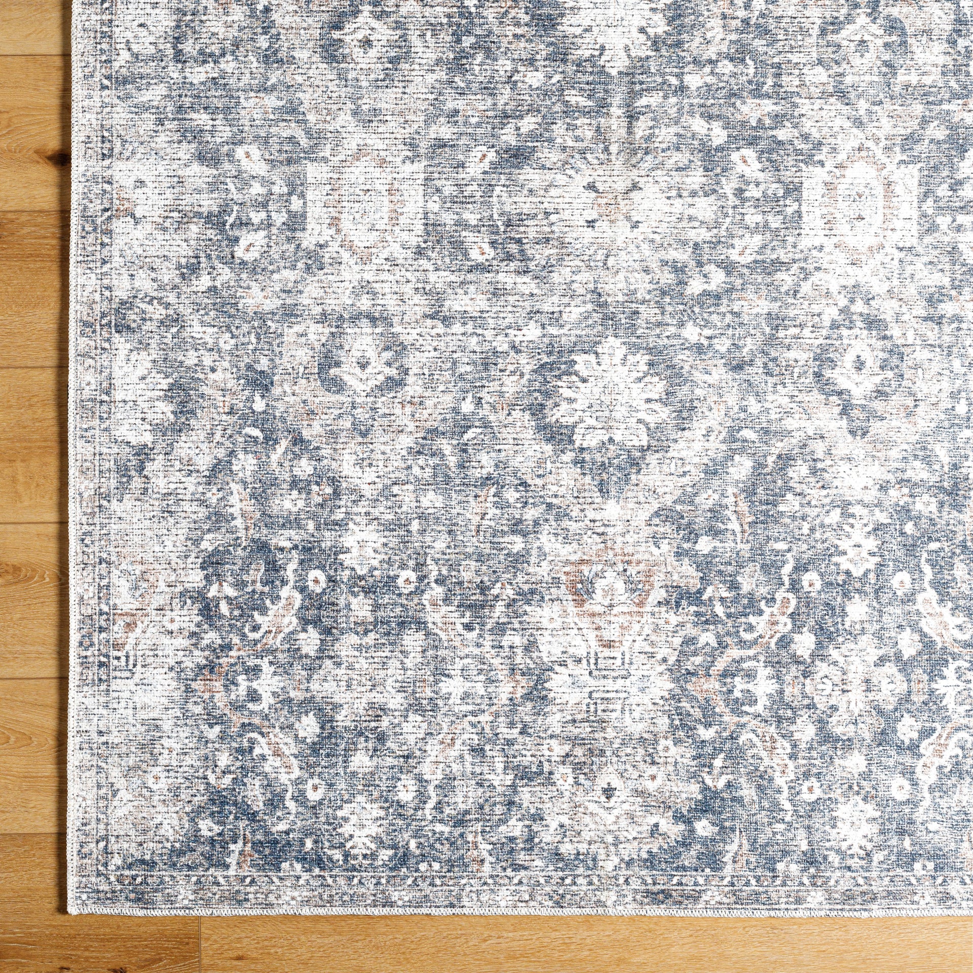 Lorelai Machine Woven Rug Vivir X Livabliss Lorelai