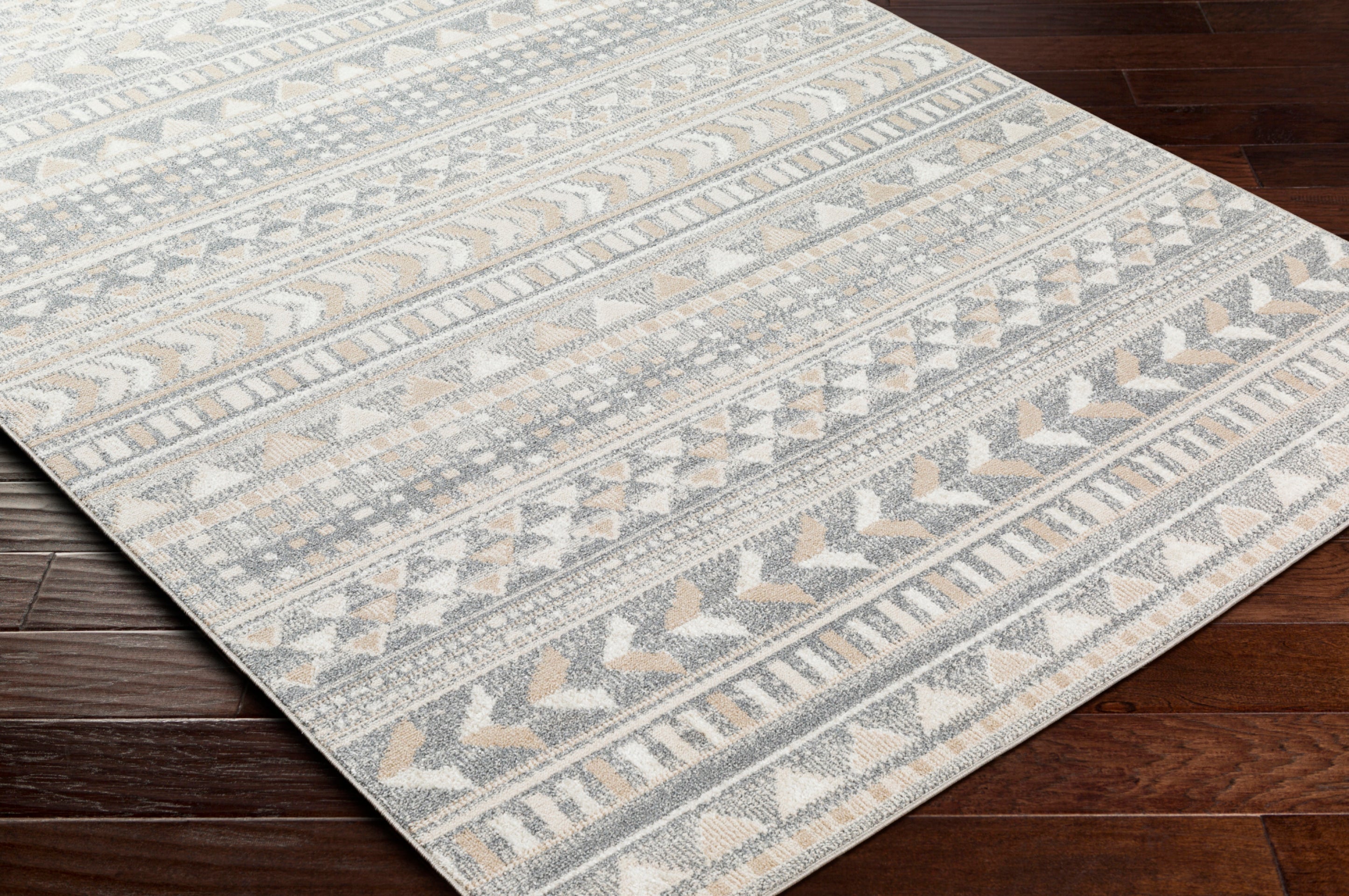 Santana Machine Woven Rug Livabliss Santana