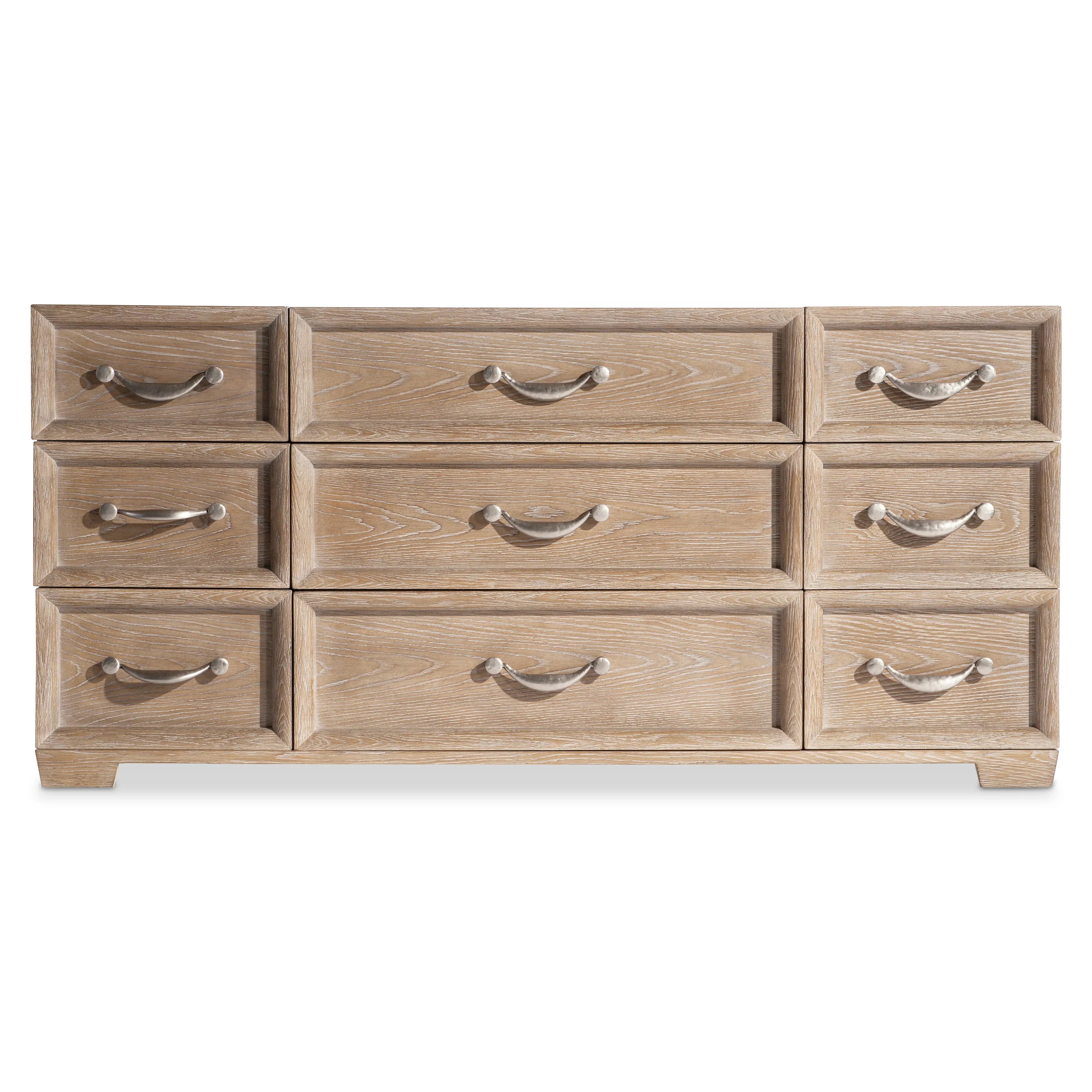 Aventura Dresser Bernhardt