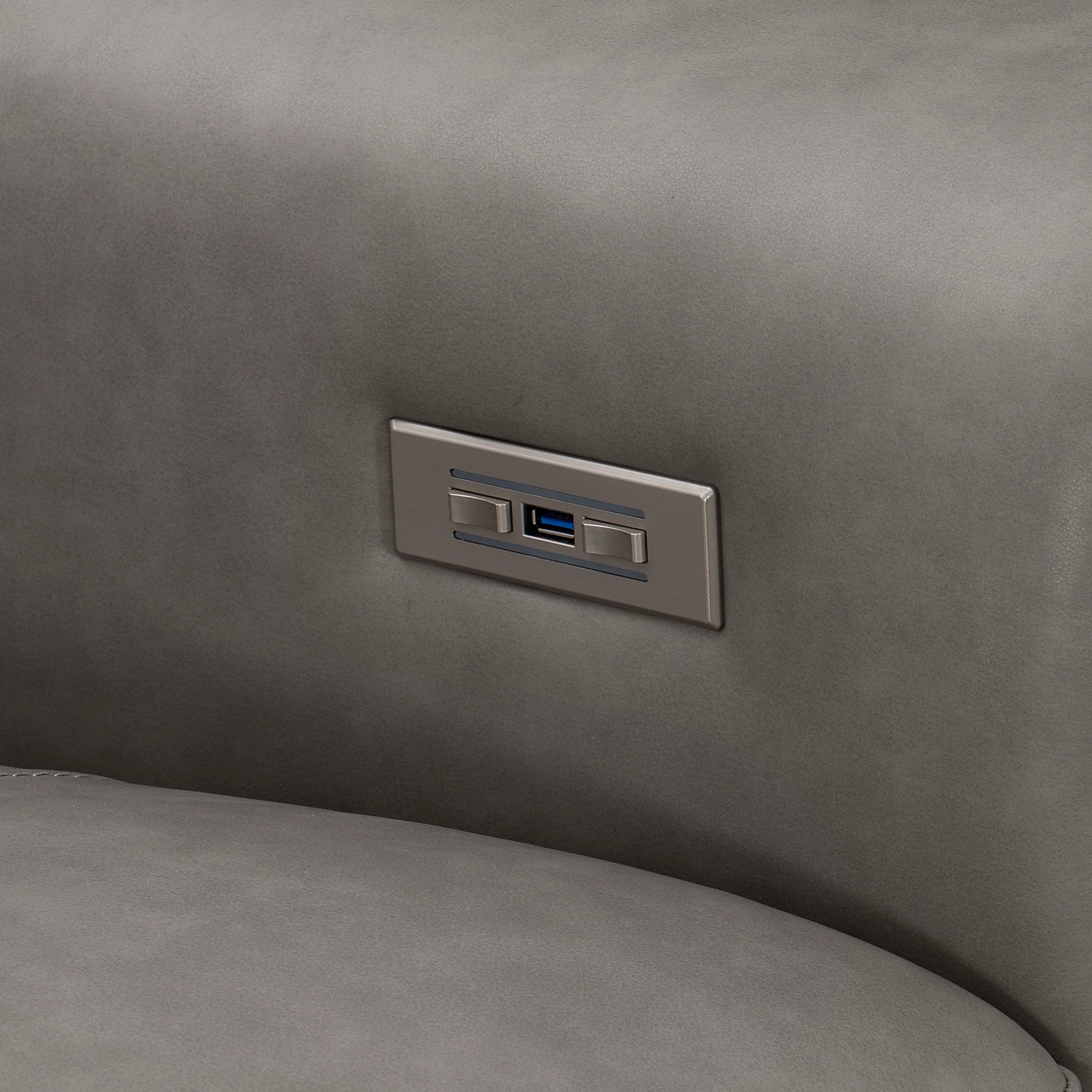Lioni Leather Power Motion Sofa Bernhardt Living