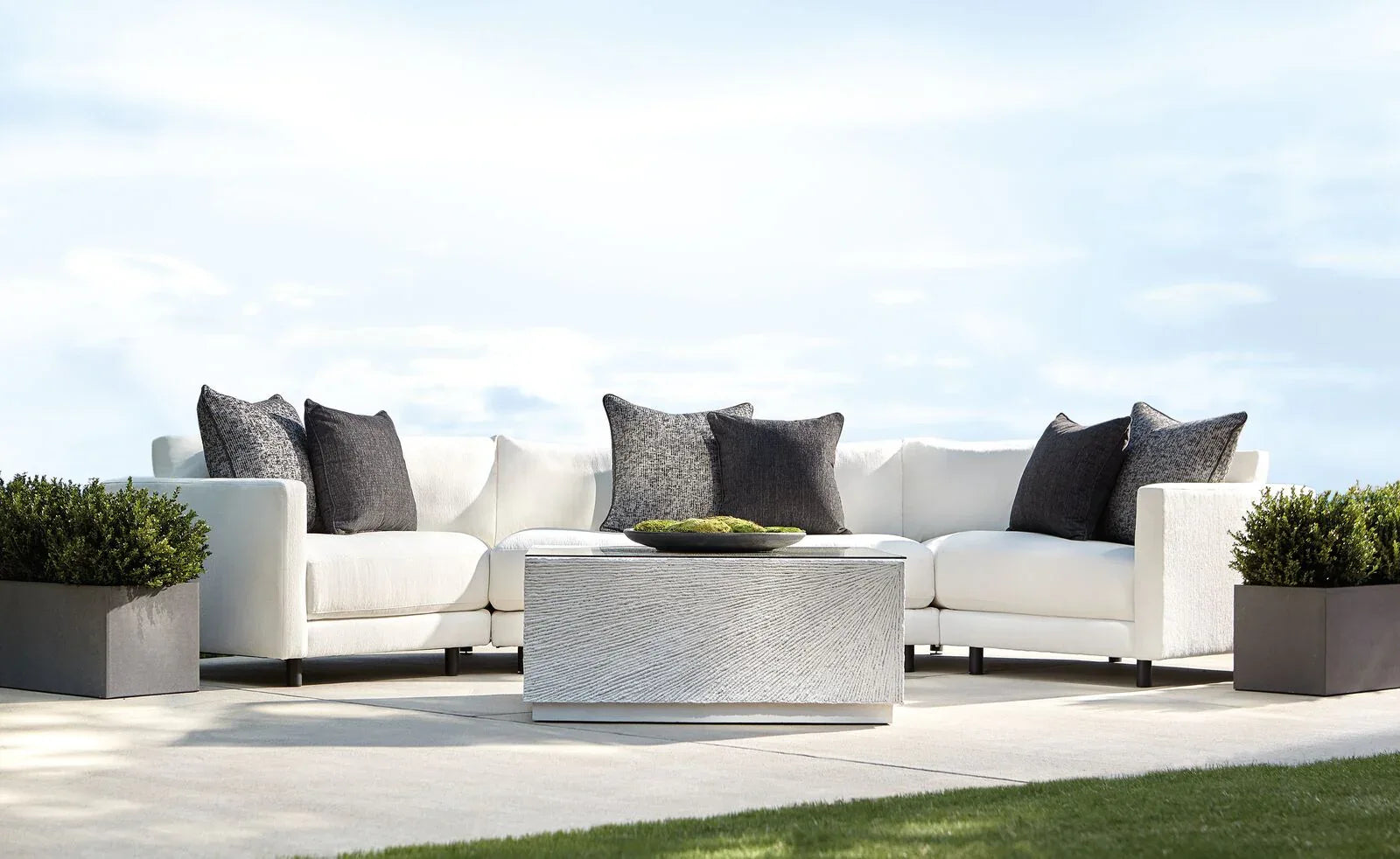 Avanni Outdoor Sectional Bernhardt Exteriors